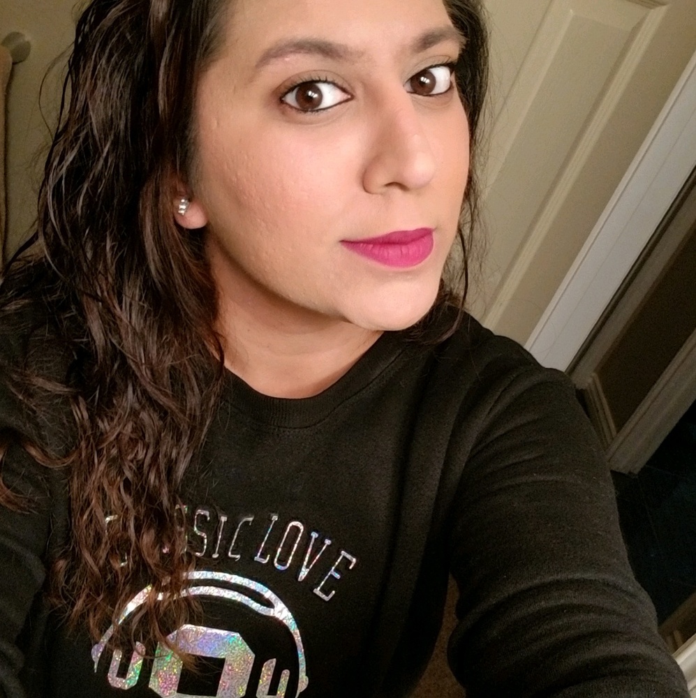 Meet your Posher, Priya
